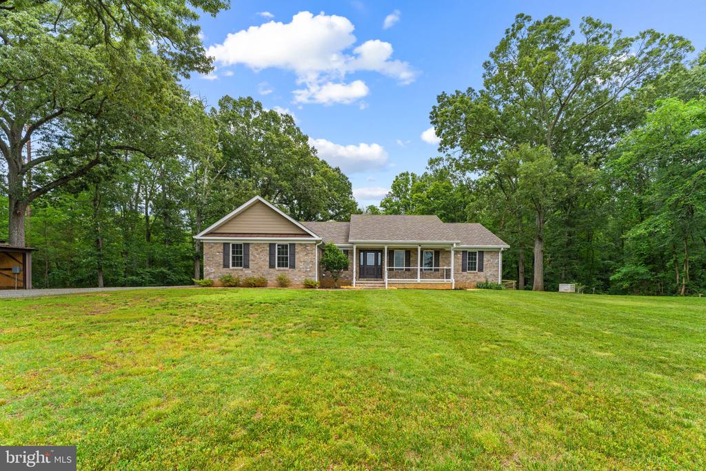 9711 CLARKES RD, BEALETON, Virginia 22712, 4 Bedrooms Bedrooms, ,4 BathroomsBathrooms,Residential,9711 CLARKES RD,VAFQ2022418 MLS # VAFQ2022418 9711 CLARKES RD, BEALETON, Virginia 22712, 4 Bedrooms Bedrooms, ,4 BathroomsBathrooms,Residential,9711 CLARKES RD,VAFQ2022418 MLS # VAFQ2022418