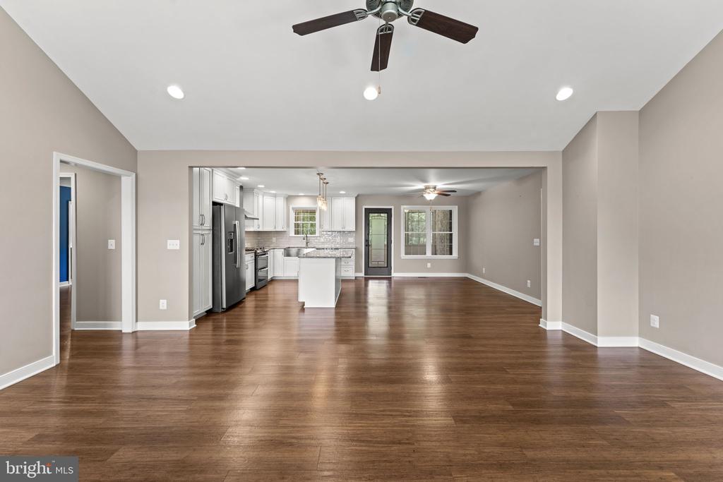 9711 CLARKES RD, BEALETON, Virginia 22712, 4 Bedrooms Bedrooms, ,4 BathroomsBathrooms,Residential,9711 CLARKES RD,VAFQ2022418 MLS # VAFQ2022418 9711 CLARKES RD, BEALETON, Virginia 22712, 4 Bedrooms Bedrooms, ,4 BathroomsBathrooms,Residential,9711 CLARKES RD,VAFQ2022418 MLS # VAFQ2022418