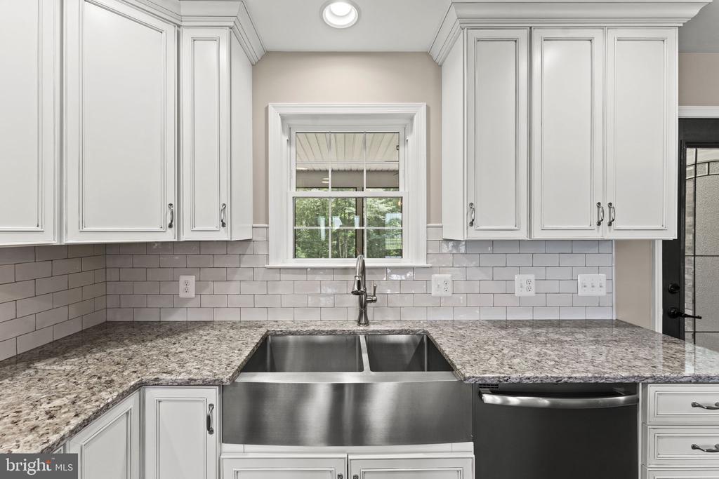 9711 CLARKES RD, BEALETON, Virginia 22712, 4 Bedrooms Bedrooms, ,4 BathroomsBathrooms,Residential,9711 CLARKES RD,VAFQ2022418 MLS # VAFQ2022418 9711 CLARKES RD, BEALETON, Virginia 22712, 4 Bedrooms Bedrooms, ,4 BathroomsBathrooms,Residential,9711 CLARKES RD,VAFQ2022418 MLS # VAFQ2022418