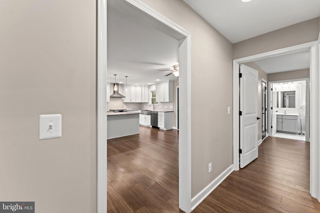 9711 CLARKES RD, BEALETON, Virginia 22712, 4 Bedrooms Bedrooms, ,4 BathroomsBathrooms,Residential,9711 CLARKES RD,VAFQ2022418 MLS # VAFQ2022418 9711 CLARKES RD, BEALETON, Virginia 22712, 4 Bedrooms Bedrooms, ,4 BathroomsBathrooms,Residential,9711 CLARKES RD,VAFQ2022418 MLS # VAFQ2022418