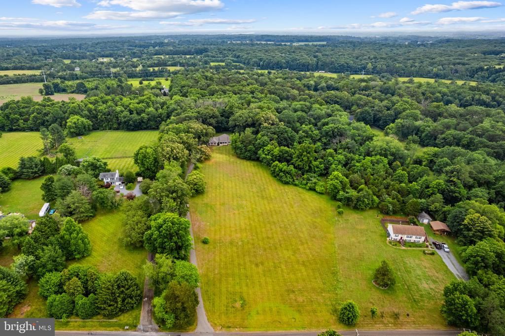 9711 CLARKES RD, BEALETON, Virginia 22712, 4 Bedrooms Bedrooms, ,4 BathroomsBathrooms,Residential,9711 CLARKES RD,VAFQ2022418 MLS # VAFQ2022418 9711 CLARKES RD, BEALETON, Virginia 22712, 4 Bedrooms Bedrooms, ,4 BathroomsBathrooms,Residential,9711 CLARKES RD,VAFQ2022418 MLS # VAFQ2022418