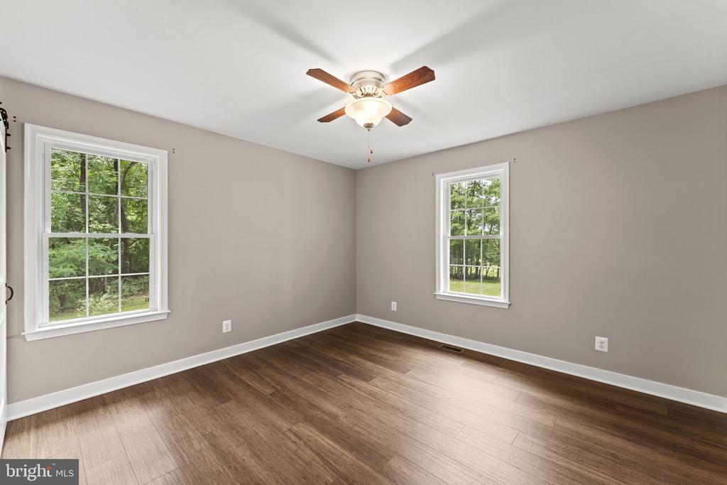9711 CLARKES RD, BEALETON, Virginia 22712, 4 Bedrooms Bedrooms, ,4 BathroomsBathrooms,Residential,9711 CLARKES RD,VAFQ2022418 MLS # VAFQ2022418 9711 CLARKES RD, BEALETON, Virginia 22712, 4 Bedrooms Bedrooms, ,4 BathroomsBathrooms,Residential,9711 CLARKES RD,VAFQ2022418 MLS # VAFQ2022418