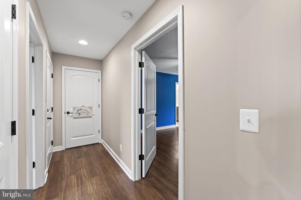 9711 CLARKES RD, BEALETON, Virginia 22712, 4 Bedrooms Bedrooms, ,4 BathroomsBathrooms,Residential,9711 CLARKES RD,VAFQ2022418 MLS # VAFQ2022418 9711 CLARKES RD, BEALETON, Virginia 22712, 4 Bedrooms Bedrooms, ,4 BathroomsBathrooms,Residential,9711 CLARKES RD,VAFQ2022418 MLS # VAFQ2022418