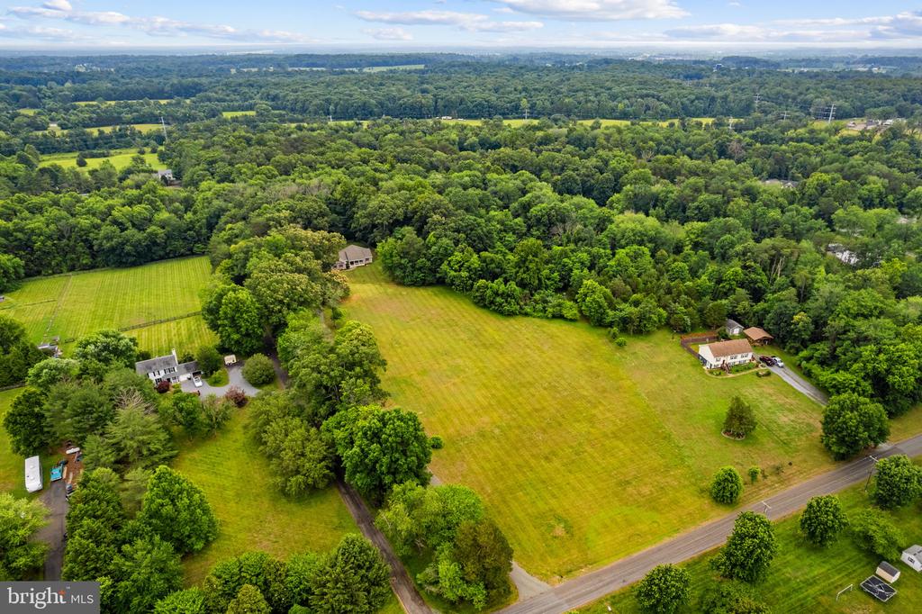 9711 CLARKES RD, BEALETON, Virginia 22712, 4 Bedrooms Bedrooms, ,4 BathroomsBathrooms,Residential,9711 CLARKES RD,VAFQ2022418 MLS # VAFQ2022418 9711 CLARKES RD, BEALETON, Virginia 22712, 4 Bedrooms Bedrooms, ,4 BathroomsBathrooms,Residential,9711 CLARKES RD,VAFQ2022418 MLS # VAFQ2022418