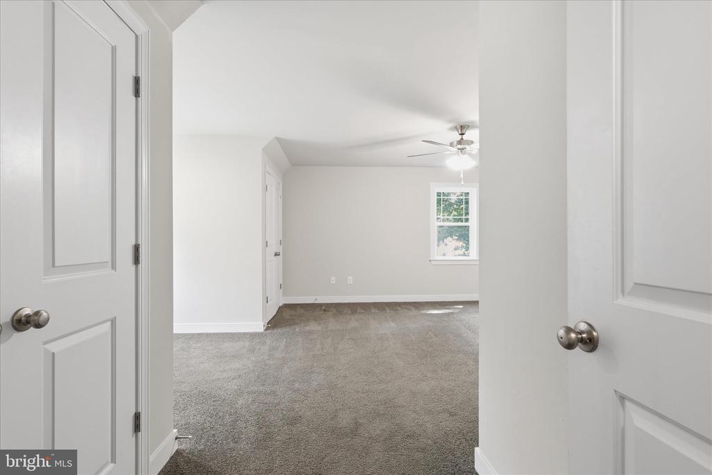 5222 CALVERT CT, FREDERICKSBURG, Virginia 22407, 4 Bedrooms Bedrooms, ,2 BathroomsBathrooms,Residential,5222 CALVERT CT,VASP2042816 MLS # VASP2042816