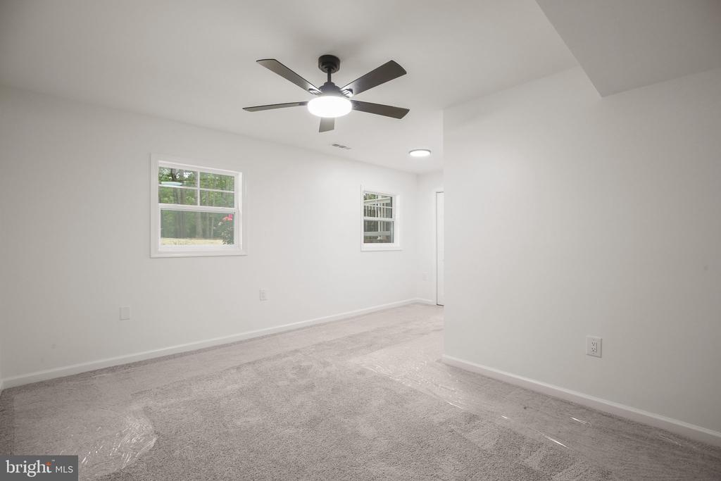 211 HARDWOOD LN, FREDERICKSBURG, Virginia 22408, 4 Bedrooms Bedrooms, ,3 BathroomsBathrooms,Residential,211 HARDWOOD LN,VASP2042850 MLS # VASP2042850 211 HARDWOOD LN, FREDERICKSBURG, Virginia 22408, 4 Bedrooms Bedrooms, ,3 BathroomsBathrooms,Residential,211 HARDWOOD LN,VASP2042850 MLS # VASP2042850