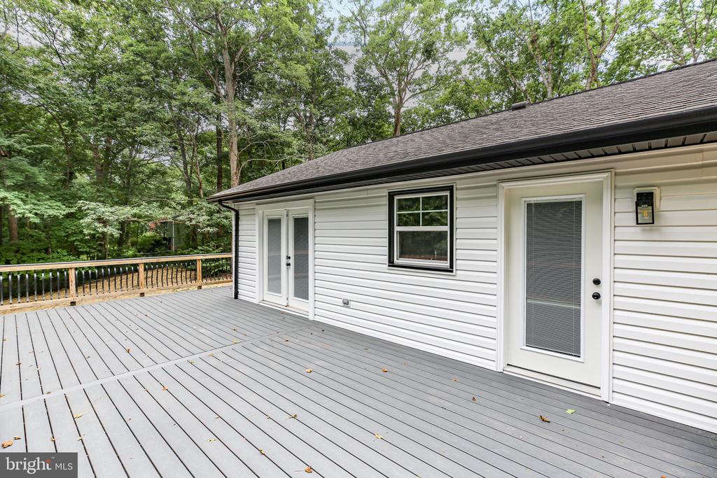 211 HARDWOOD LN, FREDERICKSBURG, Virginia 22408, 4 Bedrooms Bedrooms, ,3 BathroomsBathrooms,Residential,211 HARDWOOD LN,VASP2042850 MLS # VASP2042850 211 HARDWOOD LN, FREDERICKSBURG, Virginia 22408, 4 Bedrooms Bedrooms, ,3 BathroomsBathrooms,Residential,211 HARDWOOD LN,VASP2042850 MLS # VASP2042850