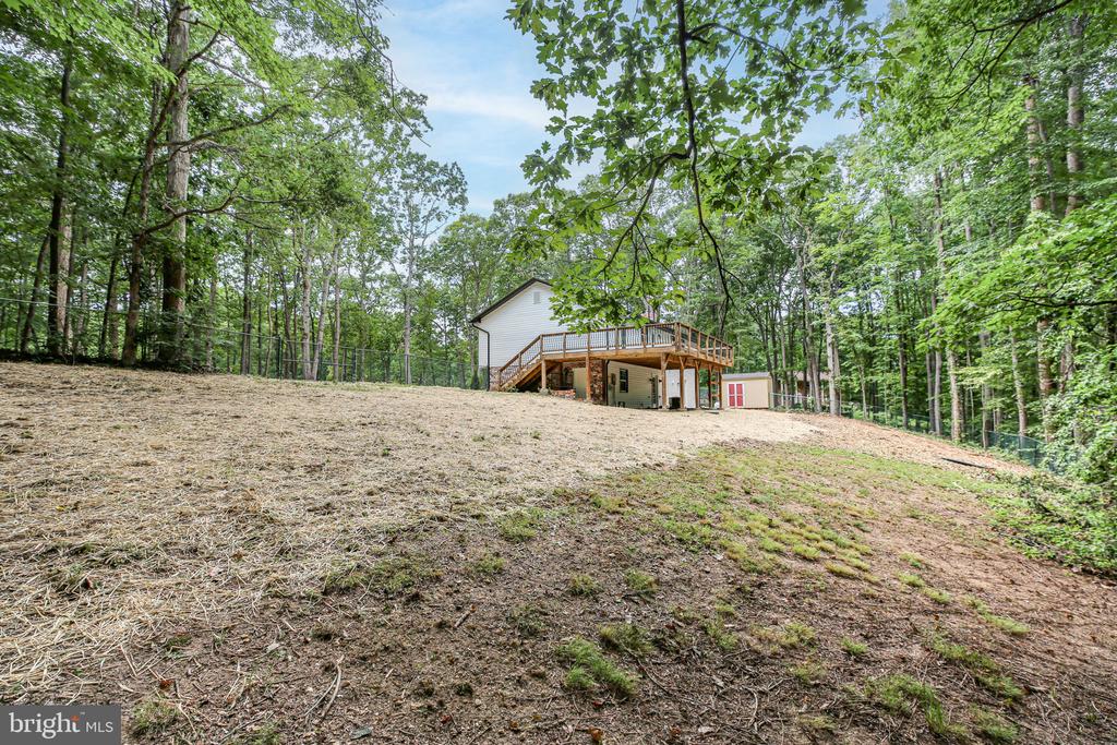 211 HARDWOOD LN, FREDERICKSBURG, Virginia 22408, 4 Bedrooms Bedrooms, ,3 BathroomsBathrooms,Residential,211 HARDWOOD LN,VASP2042850 MLS # VASP2042850 211 HARDWOOD LN, FREDERICKSBURG, Virginia 22408, 4 Bedrooms Bedrooms, ,3 BathroomsBathrooms,Residential,211 HARDWOOD LN,VASP2042850 MLS # VASP2042850
