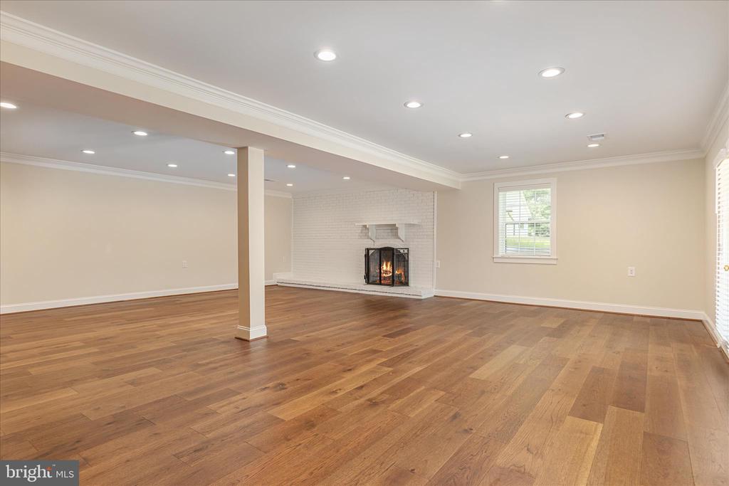 7336 COMPTON LN, NOKESVILLE, Virginia 20181, 5 Bedrooms Bedrooms, ,4 BathroomsBathrooms,Residential,7336 COMPTON LN,VAFQ2022496 MLS # VAFQ2022496