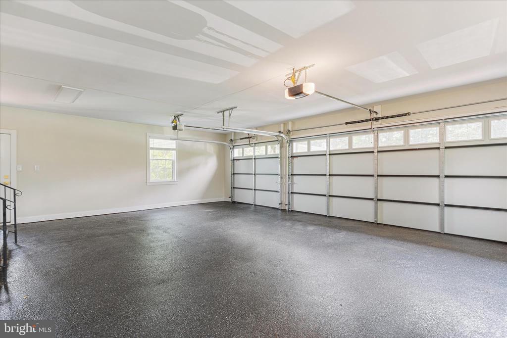7336 COMPTON LN, NOKESVILLE, Virginia 20181, 5 Bedrooms Bedrooms, ,4 BathroomsBathrooms,Residential,7336 COMPTON LN,VAFQ2022496 MLS # VAFQ2022496