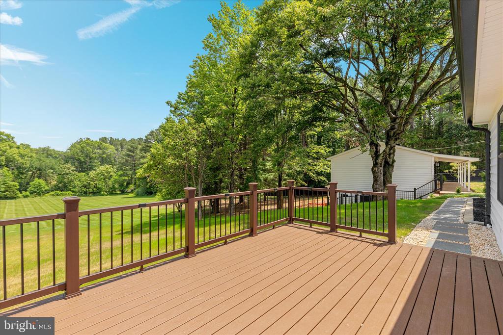 7336 COMPTON LN, NOKESVILLE, Virginia 20181, 5 Bedrooms Bedrooms, ,4 BathroomsBathrooms,Residential,7336 COMPTON LN,VAFQ2022496 MLS # VAFQ2022496