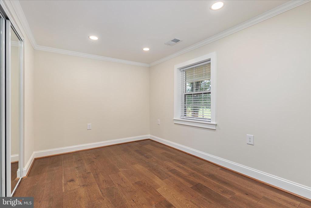 7336 COMPTON LN, NOKESVILLE, Virginia 20181, 5 Bedrooms Bedrooms, ,4 BathroomsBathrooms,Residential,7336 COMPTON LN,VAFQ2022496 MLS # VAFQ2022496