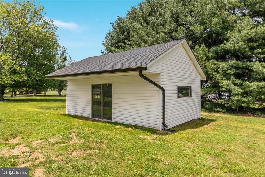 7336 COMPTON LN, NOKESVILLE, Virginia 20181, 5 Bedrooms Bedrooms, ,4 BathroomsBathrooms,Residential,7336 COMPTON LN,VAFQ2022496 MLS # VAFQ2022496