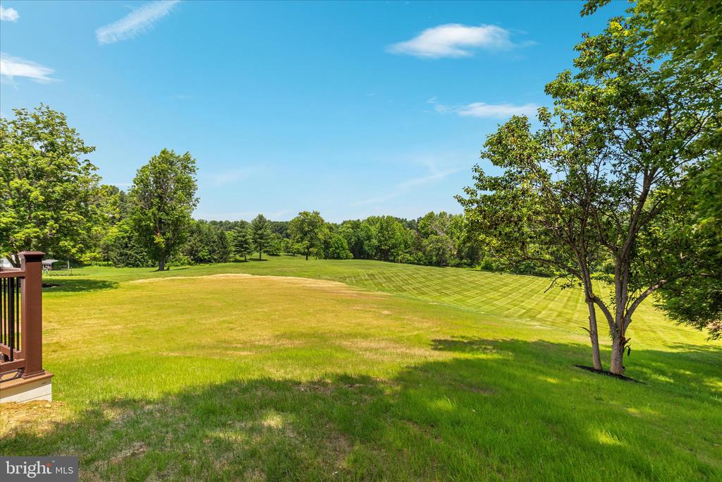 7336 COMPTON LN, NOKESVILLE, Virginia 20181, 5 Bedrooms Bedrooms, ,4 BathroomsBathrooms,Residential,7336 COMPTON LN,VAFQ2022496 MLS # VAFQ2022496