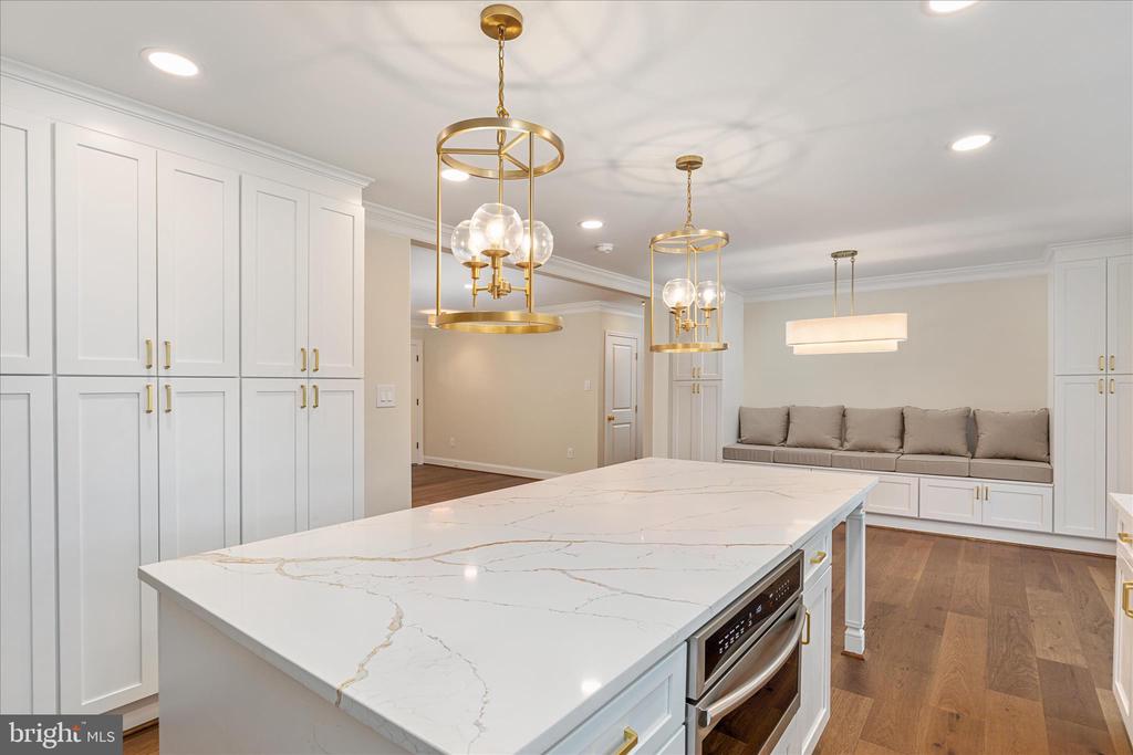 7336 COMPTON LN, NOKESVILLE, Virginia 20181, 5 Bedrooms Bedrooms, ,4 BathroomsBathrooms,Residential,7336 COMPTON LN,VAFQ2022496 MLS # VAFQ2022496
