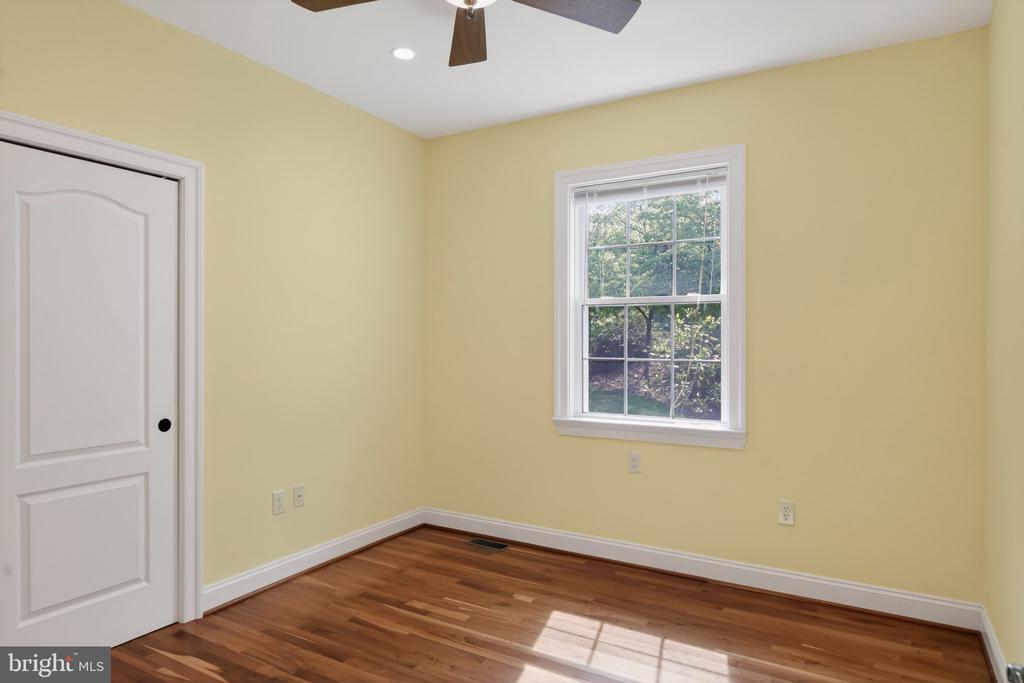 6360 TENNIS CT, BOSTON, Virginia 22713, 4 Bedrooms Bedrooms, ,2 BathroomsBathrooms,Residential,6360 TENNIS CT,VACU2014052 MLS # VACU2014052 6360 TENNIS CT, BOSTON, Virginia 22713, 4 Bedrooms Bedrooms, ,2 BathroomsBathrooms,Residential,6360 TENNIS CT,VACU2014052 MLS # VACU2014052