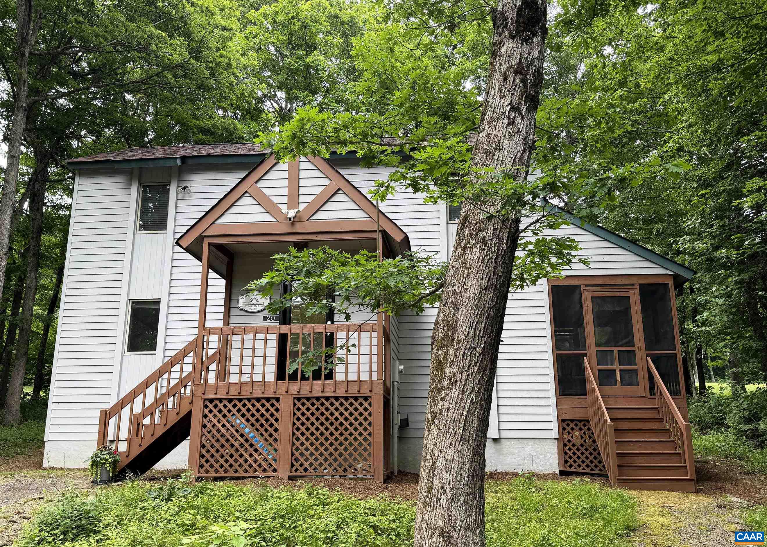 Charming mountain home overlooking the 5th fairway of Devils Knob Golf Course. Charming mountain home overlooking the 5th fairway of Devils Knob Golf Course.