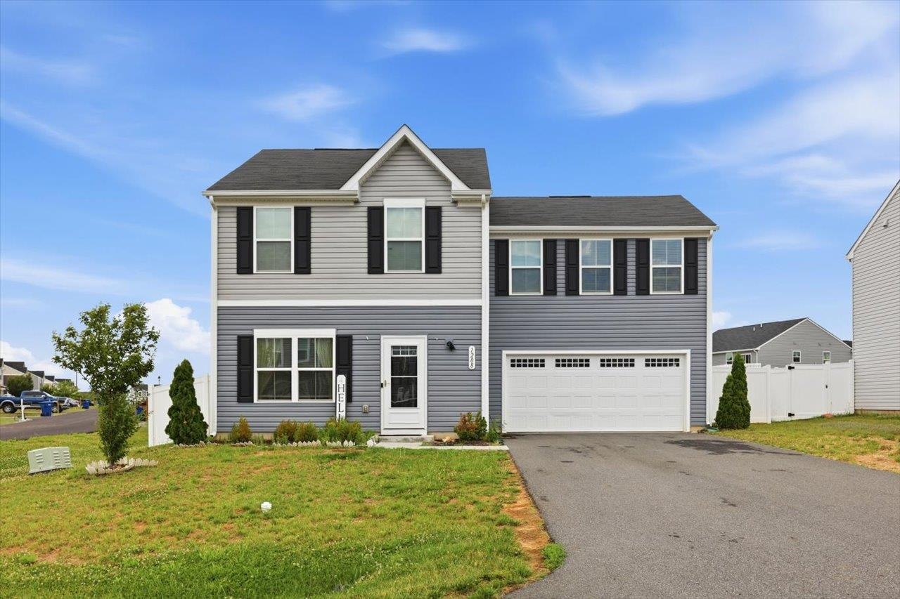 1208 WATSON DR, GROTTOES, Virginia 24441, 4 Bedrooms Bedrooms, ,2 BathroomsBathrooms,Residential,1208 WATSON DR,678339 MLS # 678339 1208 WATSON DR, GROTTOES, Virginia 24441, 4 Bedrooms Bedrooms, ,2 BathroomsBathrooms,Residential,1208 WATSON DR,678339 MLS # 678339