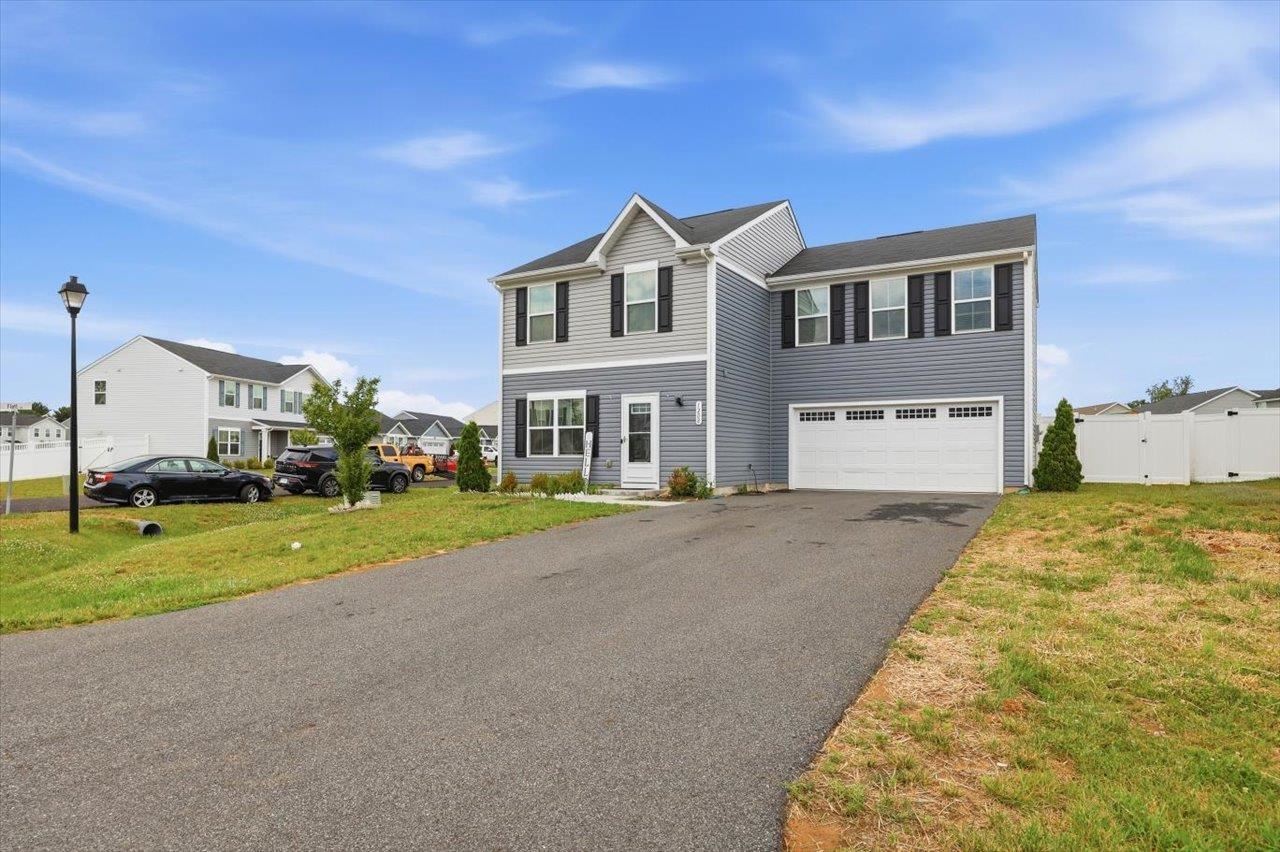 1208 WATSON DR, GROTTOES, Virginia 24441, 4 Bedrooms Bedrooms, ,2 BathroomsBathrooms,Residential,1208 WATSON DR,678339 MLS # 678339 1208 WATSON DR, GROTTOES, Virginia 24441, 4 Bedrooms Bedrooms, ,2 BathroomsBathrooms,Residential,1208 WATSON DR,678339 MLS # 678339