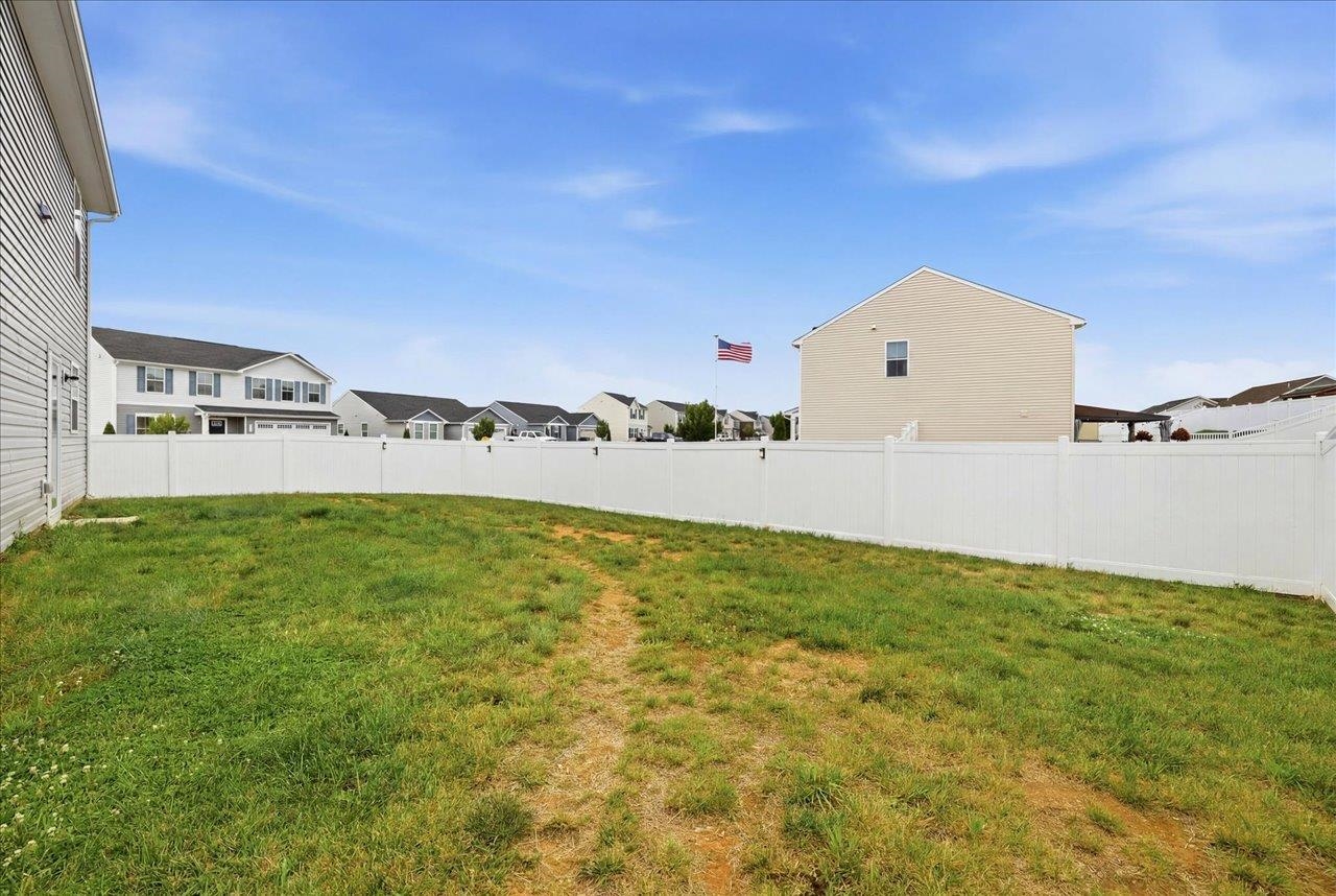 1208 WATSON DR, GROTTOES, Virginia 24441, 4 Bedrooms Bedrooms, ,2 BathroomsBathrooms,Residential,1208 WATSON DR,678339 MLS # 678339 1208 WATSON DR, GROTTOES, Virginia 24441, 4 Bedrooms Bedrooms, ,2 BathroomsBathrooms,Residential,1208 WATSON DR,678339 MLS # 678339