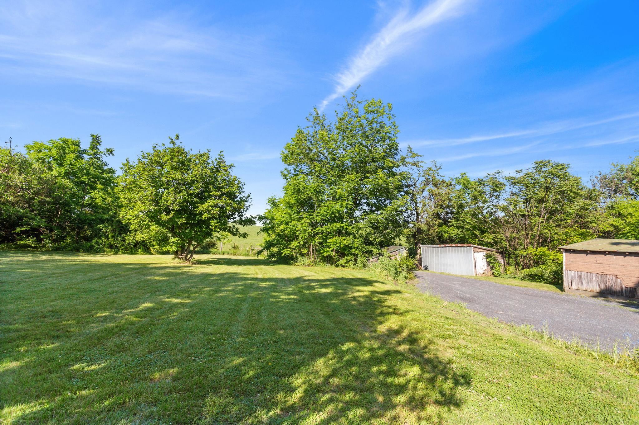 15161 AMERICAN LEGION DR, BROADWAY, Virginia 22815, 3 Bedrooms Bedrooms, ,1 BathroomBathrooms,Residential,15161 AMERICAN LEGION DR,678343 MLS # 678343 15161 AMERICAN LEGION DR, BROADWAY, Virginia 22815, 3 Bedrooms Bedrooms, ,1 BathroomBathrooms,Residential,15161 AMERICAN LEGION DR,678343 MLS # 678343