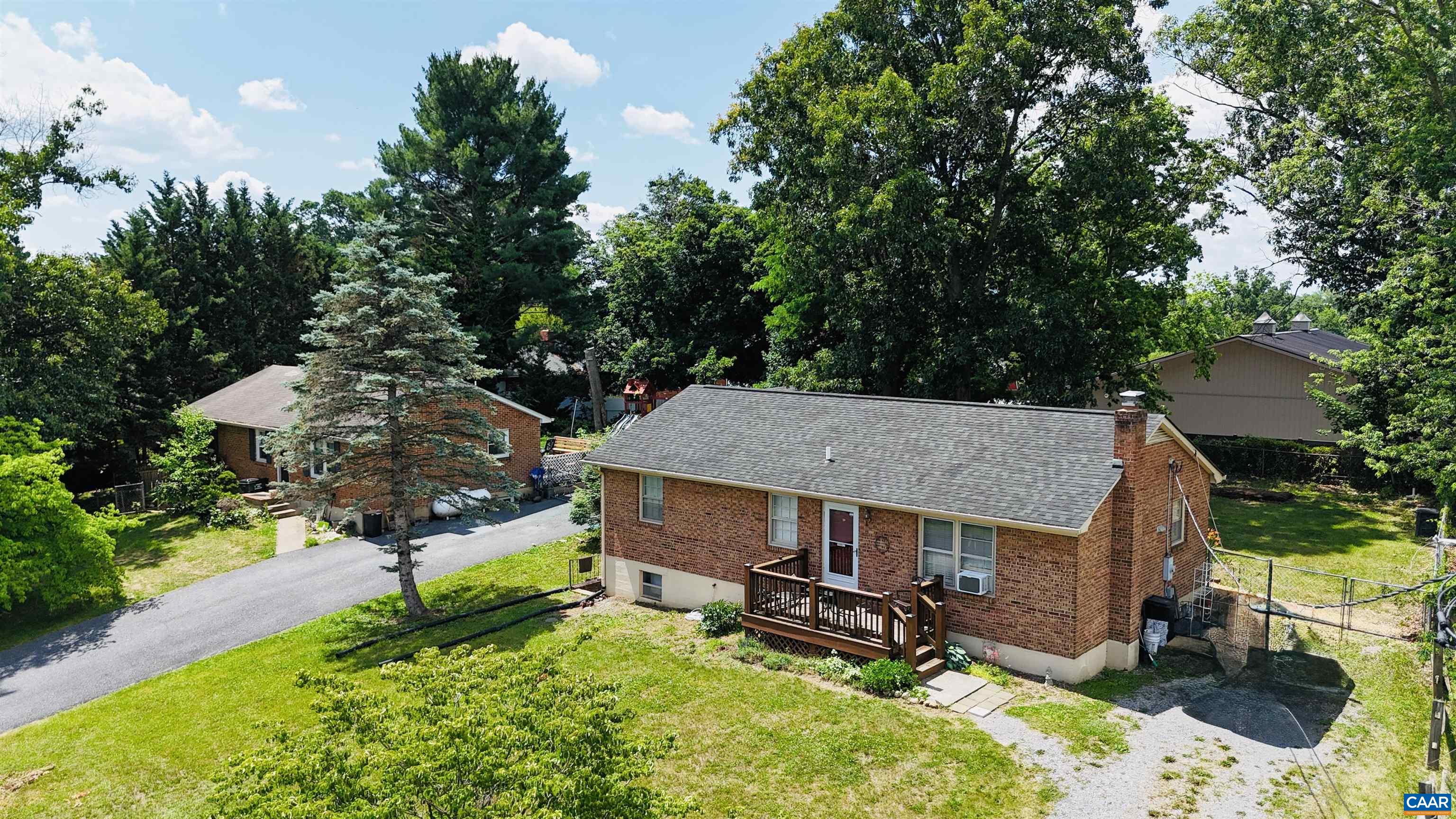 17 KEN VIEW AVE, VERONA, Virginia 24482, 3 Bedrooms Bedrooms, ,2 BathroomsBathrooms,Residential,17 KEN VIEW AVE,678351 MLS # 678351 17 KEN VIEW AVE, VERONA, Virginia 24482, 3 Bedrooms Bedrooms, ,2 BathroomsBathrooms,Residential,17 KEN VIEW AVE,678351 MLS # 678351