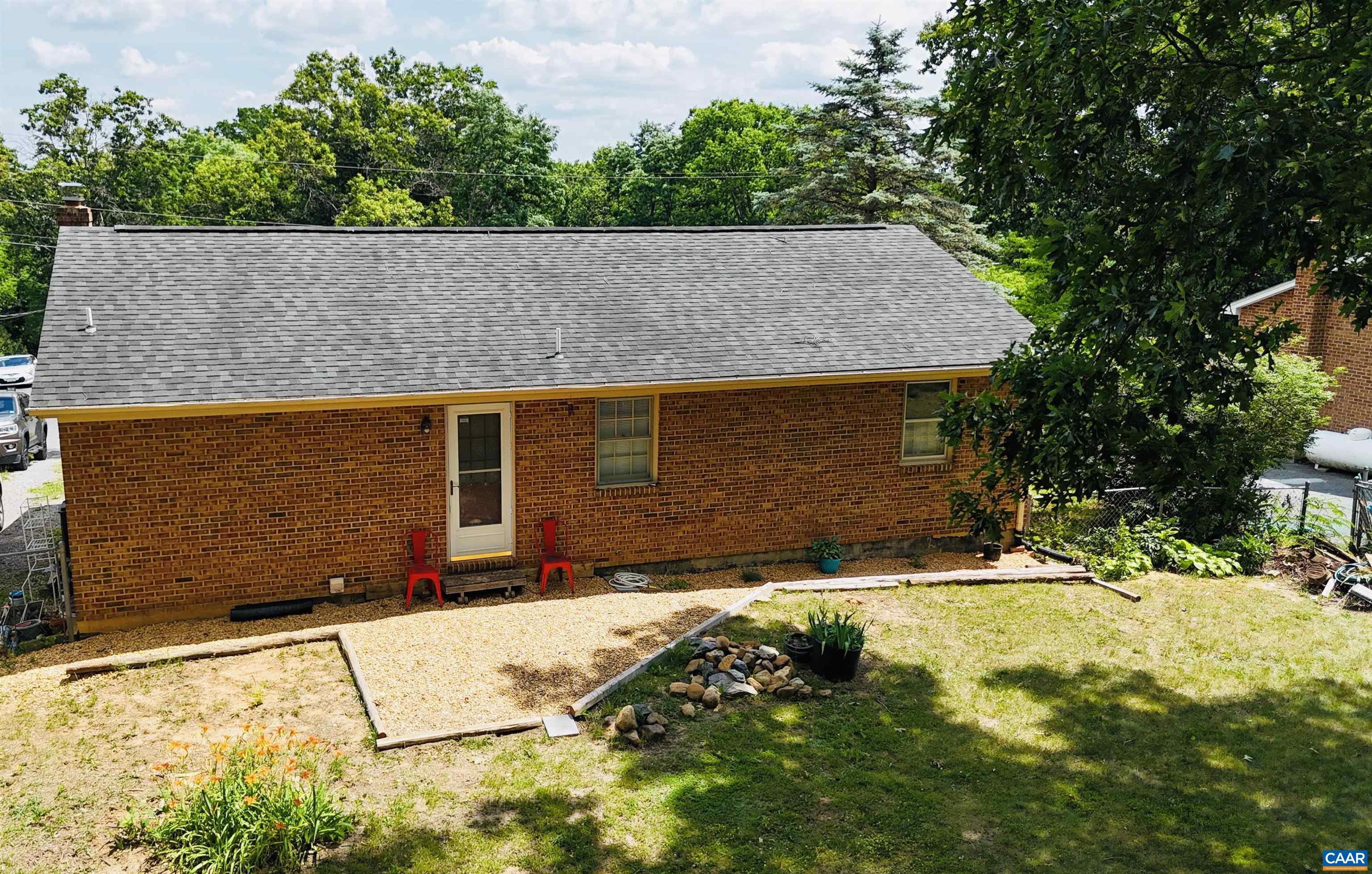 17 KEN VIEW AVE, VERONA, Virginia 24482, 3 Bedrooms Bedrooms, ,2 BathroomsBathrooms,Residential,17 KEN VIEW AVE,678351 MLS # 678351 17 KEN VIEW AVE, VERONA, Virginia 24482, 3 Bedrooms Bedrooms, ,2 BathroomsBathrooms,Residential,17 KEN VIEW AVE,678351 MLS # 678351