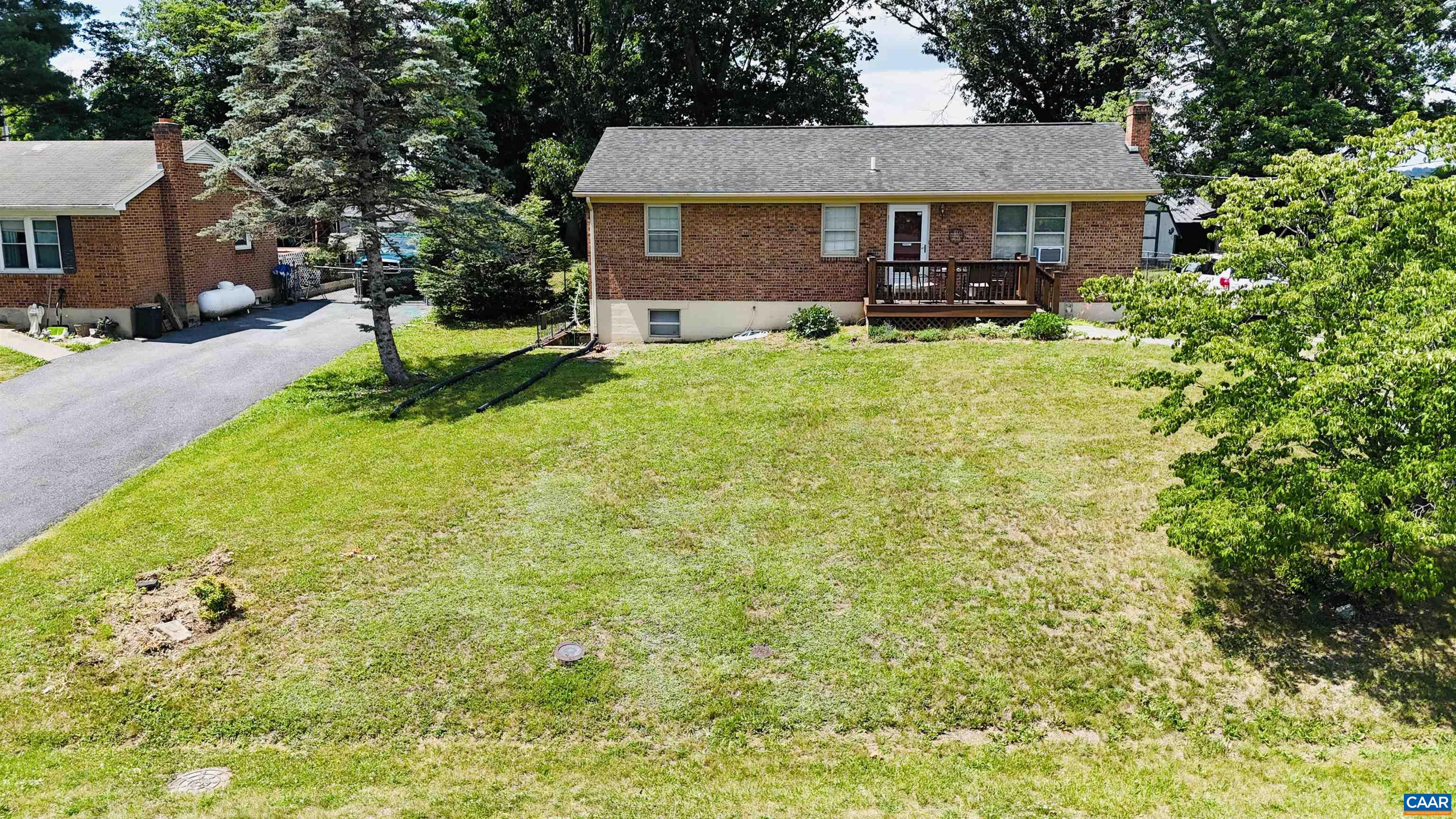 17 KEN VIEW AVE, VERONA, Virginia 24482, 3 Bedrooms Bedrooms, ,2 BathroomsBathrooms,Residential,17 KEN VIEW AVE,678351 MLS # 678351 17 KEN VIEW AVE, VERONA, Virginia 24482, 3 Bedrooms Bedrooms, ,2 BathroomsBathrooms,Residential,17 KEN VIEW AVE,678351 MLS # 678351