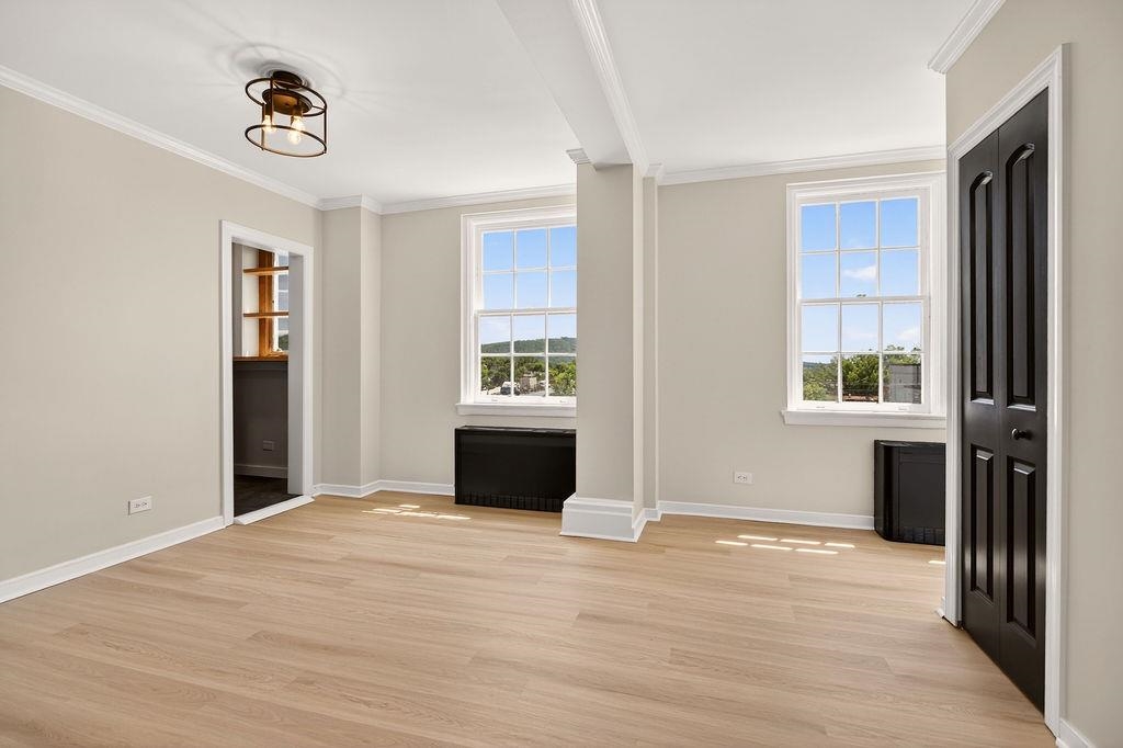 500 COURT SQ, CHARLOTTESVILLE, Virginia 22902, 1 Bedroom Bedrooms, ,1 BathroomBathrooms,Residential,500 COURT SQ,678354 MLS # 678354 500 COURT SQ, CHARLOTTESVILLE, Virginia 22902, 1 Bedroom Bedrooms, ,1 BathroomBathrooms,Residential,500 COURT SQ,678354 MLS # 678354