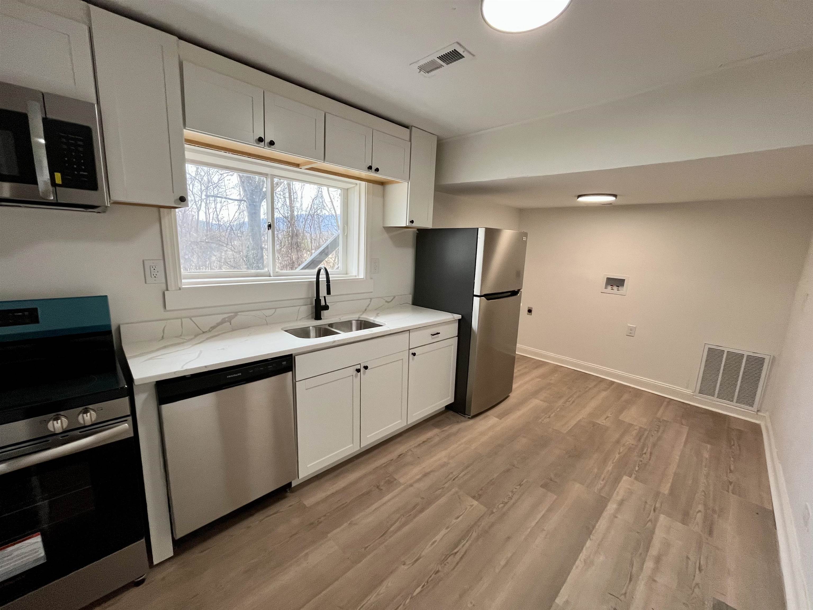 500 RIDGE ST, CHARLOTTESVILLE, Virginia 22902, 5 Bedrooms Bedrooms, ,2 BathroomsBathrooms,Residential,500 RIDGE ST,678358 MLS # 678358 500 RIDGE ST, CHARLOTTESVILLE, Virginia 22902, 5 Bedrooms Bedrooms, ,2 BathroomsBathrooms,Residential,500 RIDGE ST,678358 MLS # 678358