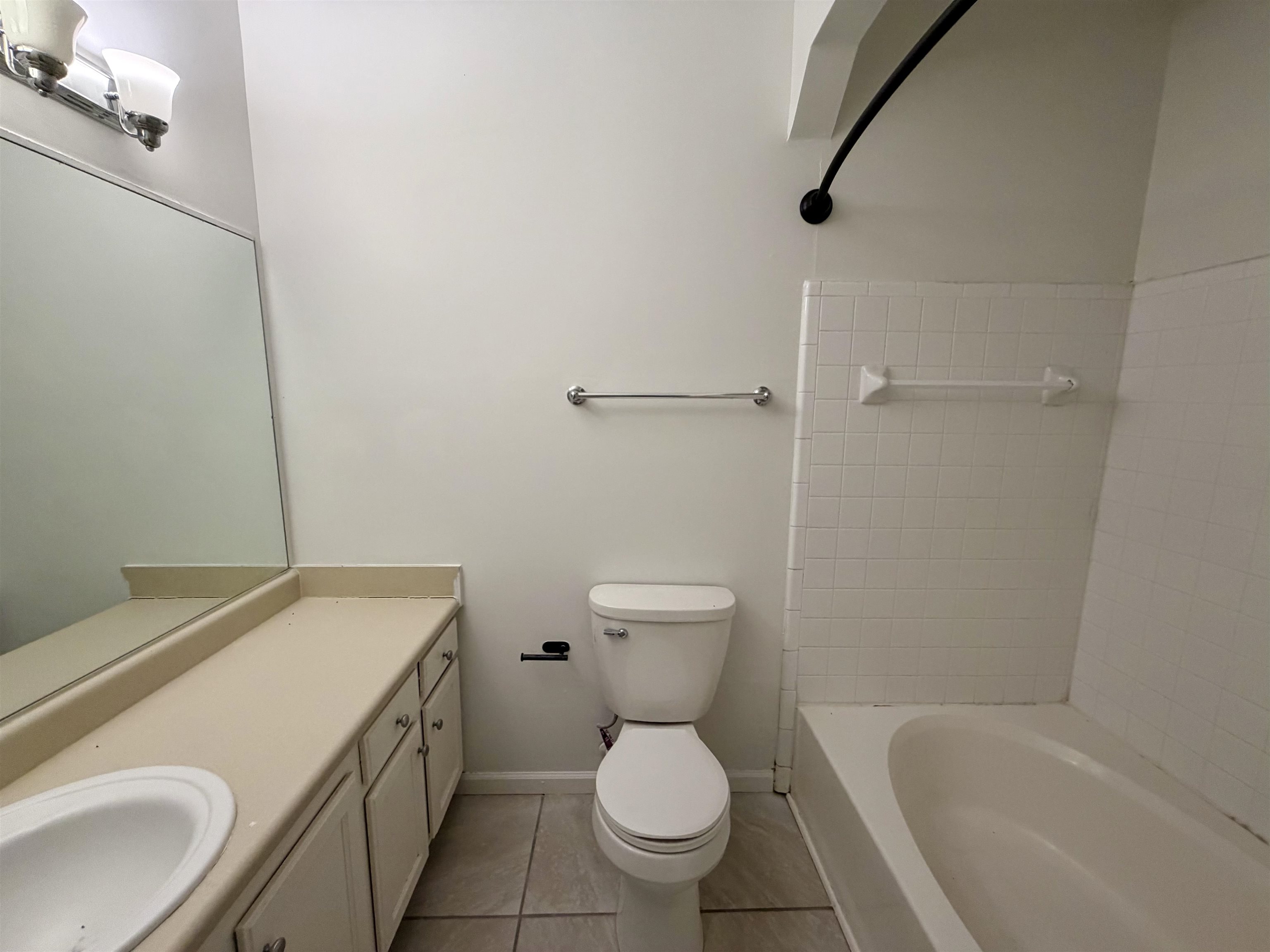 310 RIVERBEND DR, CHARLOTTESVILLE, Virginia 22902, 2 Bedrooms Bedrooms, ,2 BathroomsBathrooms,Residential,310 RIVERBEND DR,678359 MLS # 678359 310 RIVERBEND DR, CHARLOTTESVILLE, Virginia 22902, 2 Bedrooms Bedrooms, ,2 BathroomsBathrooms,Residential,310 RIVERBEND DR,678359 MLS # 678359