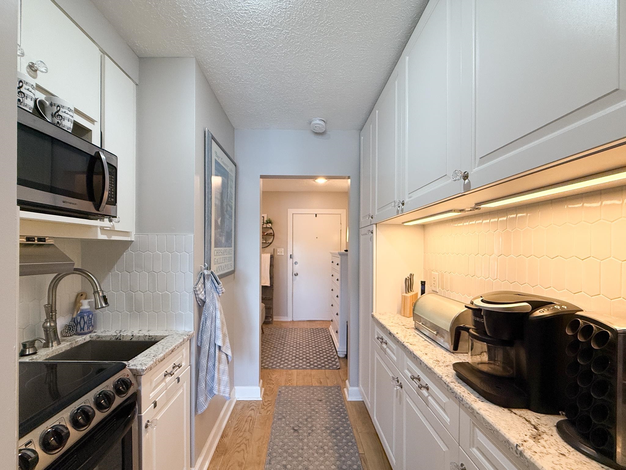 1085 BLUEWATER DR, MONETA, Virginia 24121, 1 Bedroom Bedrooms, ,1 BathroomBathrooms,Residential,1085 BLUEWATER DR,678361 MLS # 678361 1085 BLUEWATER DR, MONETA, Virginia 24121, 1 Bedroom Bedrooms, ,1 BathroomBathrooms,Residential,1085 BLUEWATER DR,678361 MLS # 678361