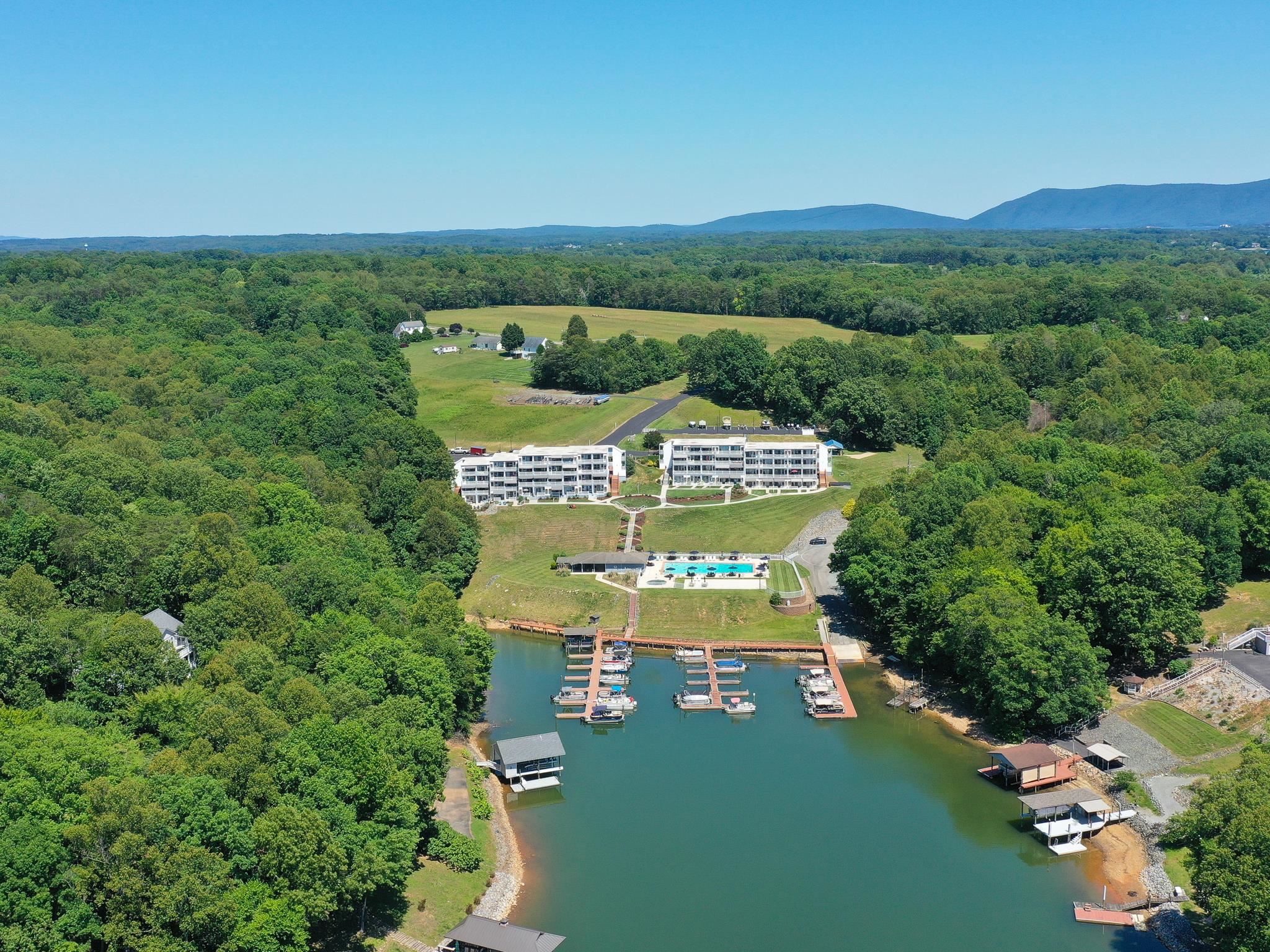 1085 BLUEWATER DR, MONETA, Virginia 24121, 1 Bedroom Bedrooms, ,1 BathroomBathrooms,Residential,1085 BLUEWATER DR,678361 MLS # 678361 1085 BLUEWATER DR, MONETA, Virginia 24121, 1 Bedroom Bedrooms, ,1 BathroomBathrooms,Residential,1085 BLUEWATER DR,678361 MLS # 678361