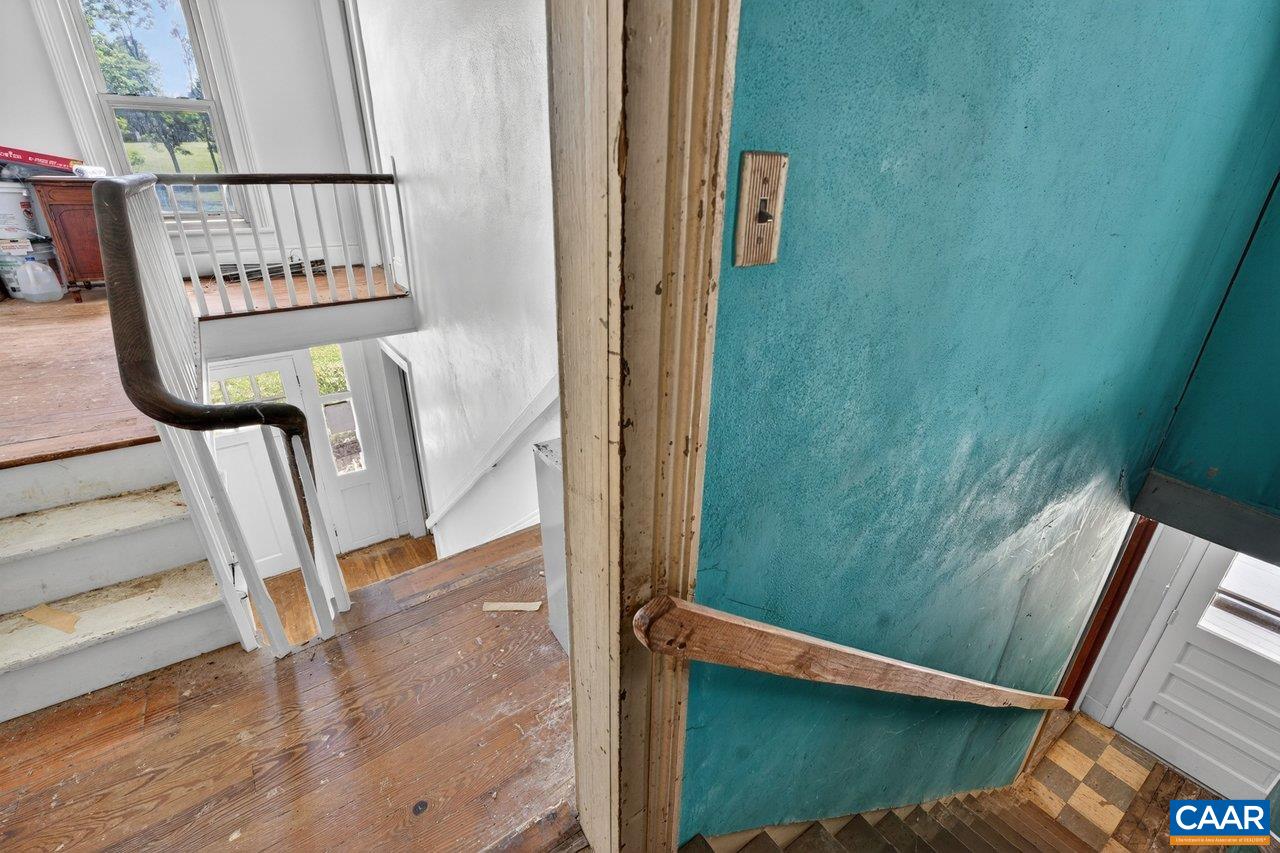 176 EUREKA MILL RD, STAUNTON, Virginia 24401, 3 Bedrooms Bedrooms, ,1 BathroomBathrooms,Residential,176 EUREKA MILL RD,678362 MLS # 678362 176 EUREKA MILL RD, STAUNTON, Virginia 24401, 3 Bedrooms Bedrooms, ,1 BathroomBathrooms,Residential,176 EUREKA MILL RD,678362 MLS # 678362
