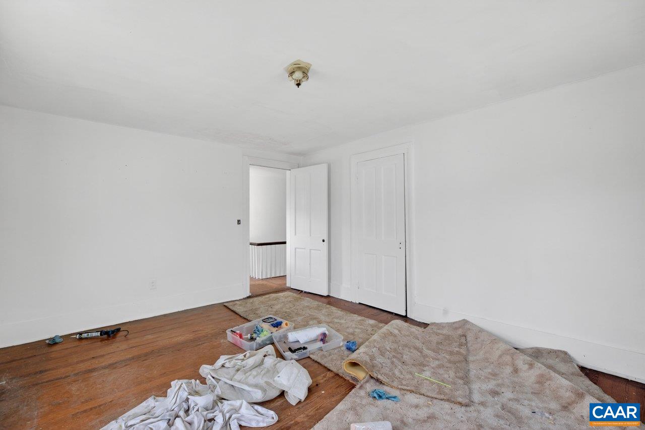 176 EUREKA MILL RD, STAUNTON, Virginia 24401, 3 Bedrooms Bedrooms, ,1 BathroomBathrooms,Residential,176 EUREKA MILL RD,678362 MLS # 678362 176 EUREKA MILL RD, STAUNTON, Virginia 24401, 3 Bedrooms Bedrooms, ,1 BathroomBathrooms,Residential,176 EUREKA MILL RD,678362 MLS # 678362