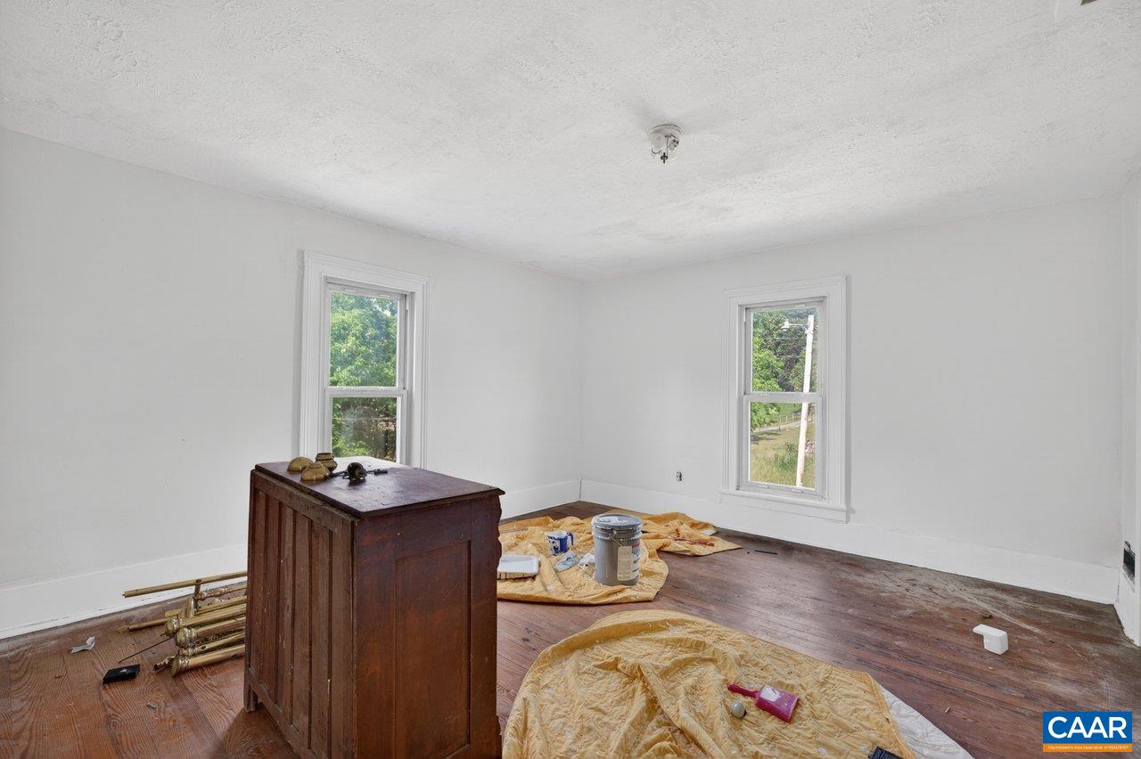 176 EUREKA MILL RD, STAUNTON, Virginia 24401, 3 Bedrooms Bedrooms, ,1 BathroomBathrooms,Residential,176 EUREKA MILL RD,678362 MLS # 678362 176 EUREKA MILL RD, STAUNTON, Virginia 24401, 3 Bedrooms Bedrooms, ,1 BathroomBathrooms,Residential,176 EUREKA MILL RD,678362 MLS # 678362