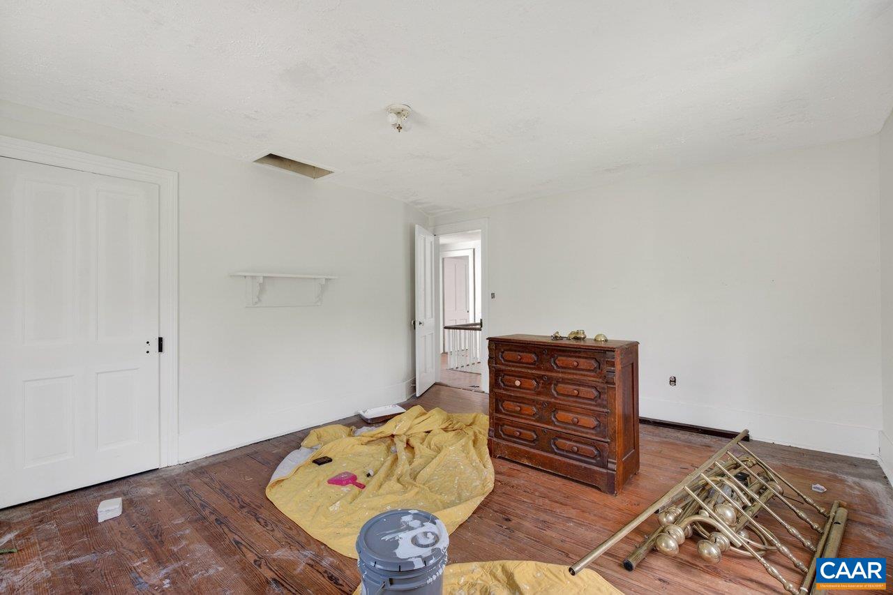 176 EUREKA MILL RD, STAUNTON, Virginia 24401, 3 Bedrooms Bedrooms, ,1 BathroomBathrooms,Residential,176 EUREKA MILL RD,678362 MLS # 678362 176 EUREKA MILL RD, STAUNTON, Virginia 24401, 3 Bedrooms Bedrooms, ,1 BathroomBathrooms,Residential,176 EUREKA MILL RD,678362 MLS # 678362