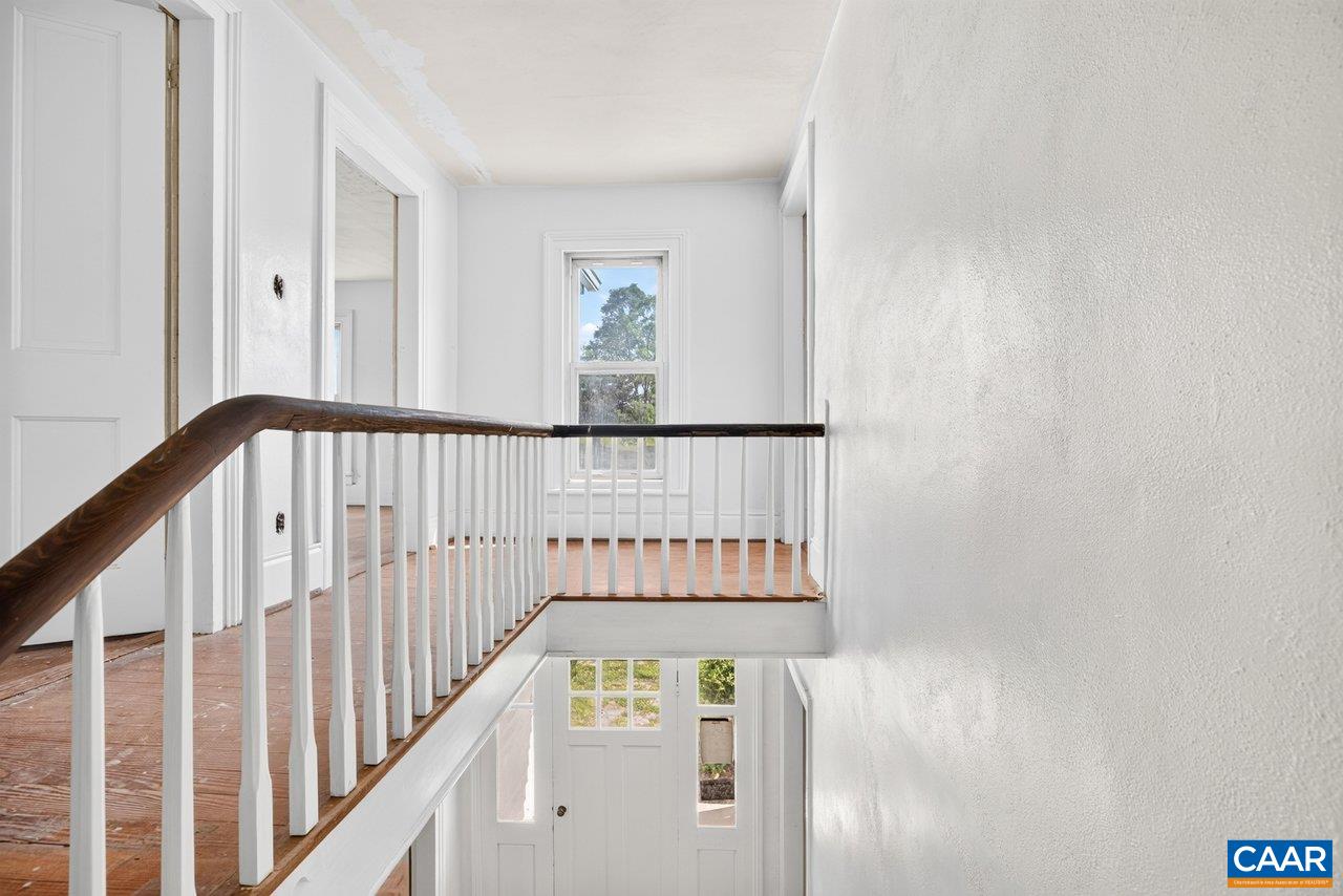 176 EUREKA MILL RD, STAUNTON, Virginia 24401, 3 Bedrooms Bedrooms, ,1 BathroomBathrooms,Residential,176 EUREKA MILL RD,678362 MLS # 678362 176 EUREKA MILL RD, STAUNTON, Virginia 24401, 3 Bedrooms Bedrooms, ,1 BathroomBathrooms,Residential,176 EUREKA MILL RD,678362 MLS # 678362