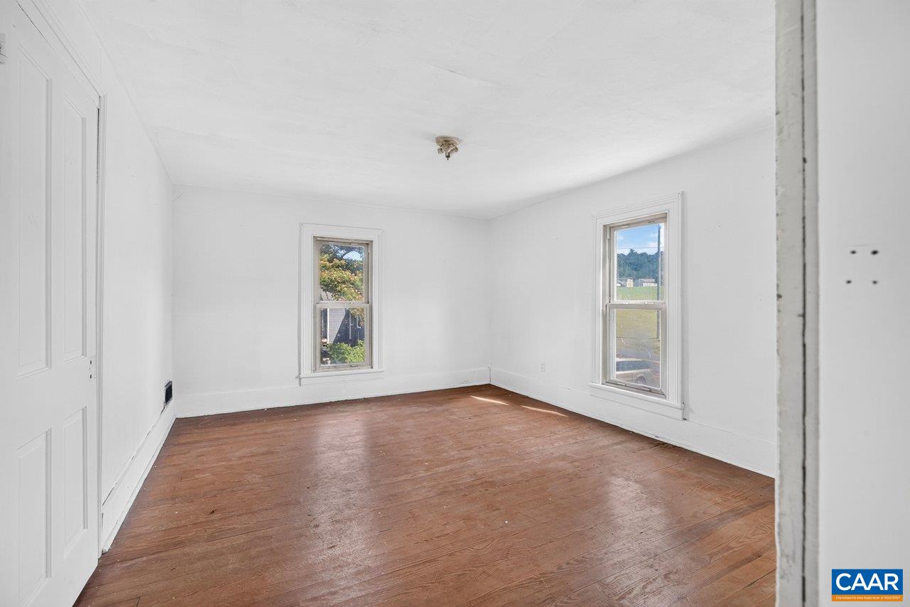 176 EUREKA MILL RD, STAUNTON, Virginia 24401, 3 Bedrooms Bedrooms, ,1 BathroomBathrooms,Residential,176 EUREKA MILL RD,678362 MLS # 678362 176 EUREKA MILL RD, STAUNTON, Virginia 24401, 3 Bedrooms Bedrooms, ,1 BathroomBathrooms,Residential,176 EUREKA MILL RD,678362 MLS # 678362