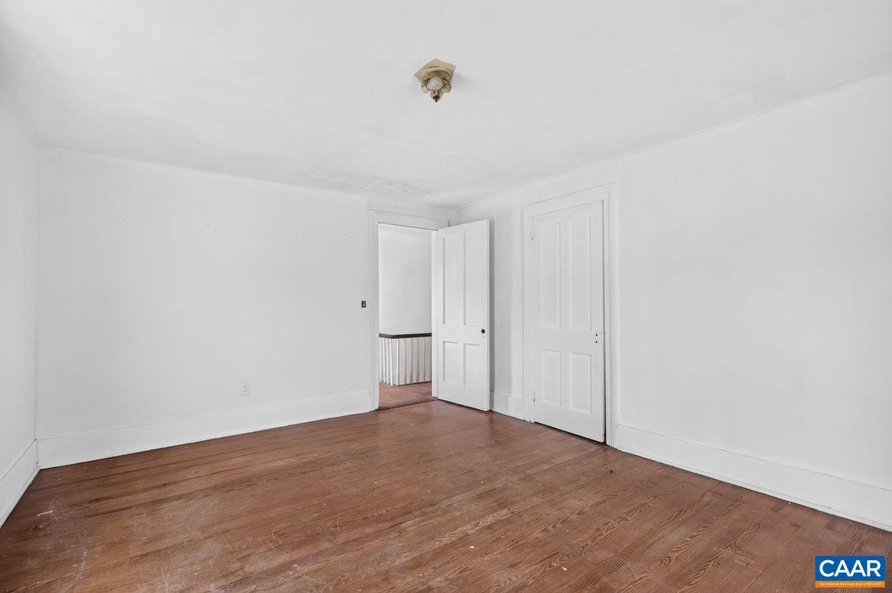 176 EUREKA MILL RD, STAUNTON, Virginia 24401, 3 Bedrooms Bedrooms, ,1 BathroomBathrooms,Residential,176 EUREKA MILL RD,678362 MLS # 678362 176 EUREKA MILL RD, STAUNTON, Virginia 24401, 3 Bedrooms Bedrooms, ,1 BathroomBathrooms,Residential,176 EUREKA MILL RD,678362 MLS # 678362