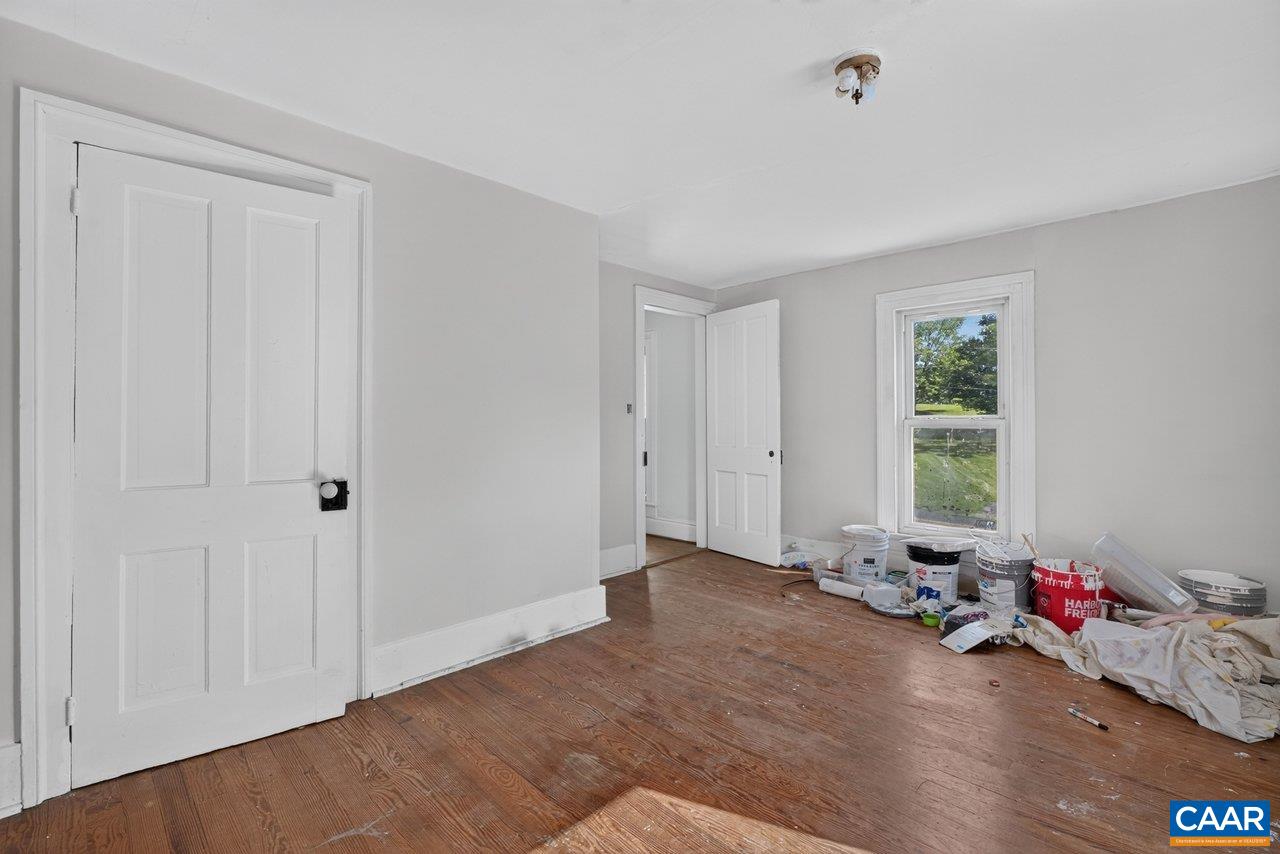 176 EUREKA MILL RD, STAUNTON, Virginia 24401, 3 Bedrooms Bedrooms, ,1 BathroomBathrooms,Residential,176 EUREKA MILL RD,678362 MLS # 678362 176 EUREKA MILL RD, STAUNTON, Virginia 24401, 3 Bedrooms Bedrooms, ,1 BathroomBathrooms,Residential,176 EUREKA MILL RD,678362 MLS # 678362
