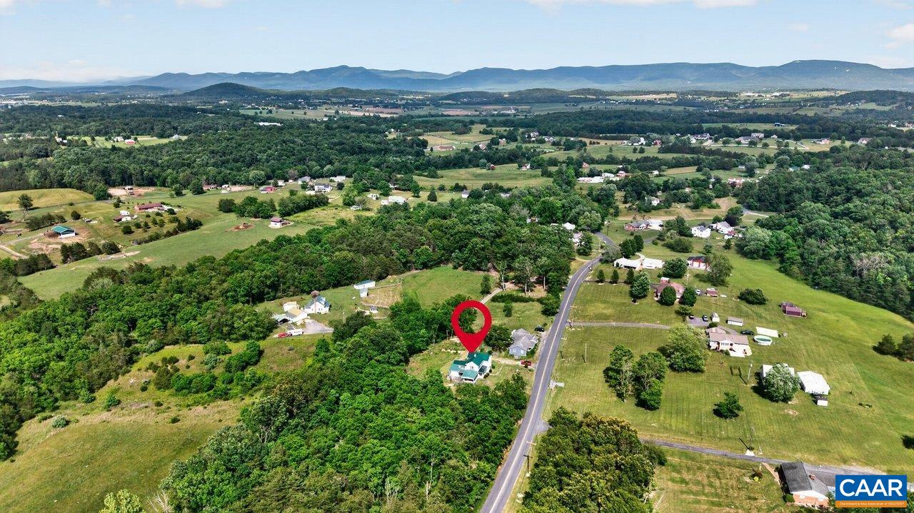 176 EUREKA MILL RD, STAUNTON, Virginia 24401, 3 Bedrooms Bedrooms, ,1 BathroomBathrooms,Residential,176 EUREKA MILL RD,678362 MLS # 678362 176 EUREKA MILL RD, STAUNTON, Virginia 24401, 3 Bedrooms Bedrooms, ,1 BathroomBathrooms,Residential,176 EUREKA MILL RD,678362 MLS # 678362