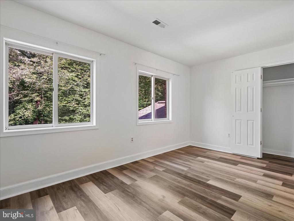 9935 HIGHLAND DR, MARSHALL, Virginia 20115, 4 Bedrooms Bedrooms, ,4 BathroomsBathrooms,Residential,9935 HIGHLAND DR,VAFQ2020520 MLS # VAFQ2020520 9935 HIGHLAND DR, MARSHALL, Virginia 20115, 4 Bedrooms Bedrooms, ,4 BathroomsBathrooms,Residential,9935 HIGHLAND DR,VAFQ2020520 MLS # VAFQ2020520
