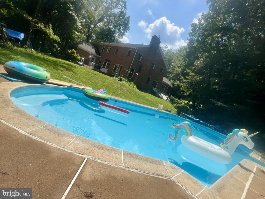 9935 HIGHLAND DR, MARSHALL, Virginia 20115, 4 Bedrooms Bedrooms, ,4 BathroomsBathrooms,Residential,9935 HIGHLAND DR,VAFQ2020520 MLS # VAFQ2020520 9935 HIGHLAND DR, MARSHALL, Virginia 20115, 4 Bedrooms Bedrooms, ,4 BathroomsBathrooms,Residential,9935 HIGHLAND DR,VAFQ2020520 MLS # VAFQ2020520