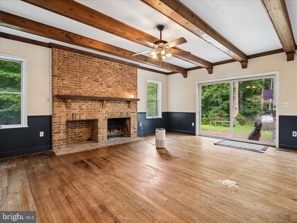 9935 HIGHLAND DR, MARSHALL, Virginia 20115, 4 Bedrooms Bedrooms, ,4 BathroomsBathrooms,Residential,9935 HIGHLAND DR,VAFQ2020520 MLS # VAFQ2020520 9935 HIGHLAND DR, MARSHALL, Virginia 20115, 4 Bedrooms Bedrooms, ,4 BathroomsBathrooms,Residential,9935 HIGHLAND DR,VAFQ2020520 MLS # VAFQ2020520