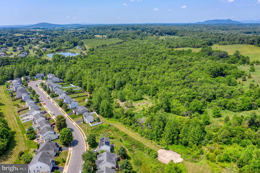 18114 SCENIC CREEK LN, CULPEPER, Virginia 22701, 3 Bedrooms Bedrooms, ,2 BathroomsBathrooms,Residential,18114 SCENIC CREEK LN,VACU2013892 MLS # VACU2013892 18114 SCENIC CREEK LN, CULPEPER, Virginia 22701, 3 Bedrooms Bedrooms, ,2 BathroomsBathrooms,Residential,18114 SCENIC CREEK LN,VACU2013892 MLS # VACU2013892