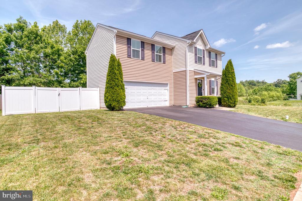 18114 SCENIC CREEK LN, CULPEPER, Virginia 22701, 3 Bedrooms Bedrooms, ,2 BathroomsBathrooms,Residential,18114 SCENIC CREEK LN,VACU2013892 MLS # VACU2013892 18114 SCENIC CREEK LN, CULPEPER, Virginia 22701, 3 Bedrooms Bedrooms, ,2 BathroomsBathrooms,Residential,18114 SCENIC CREEK LN,VACU2013892 MLS # VACU2013892