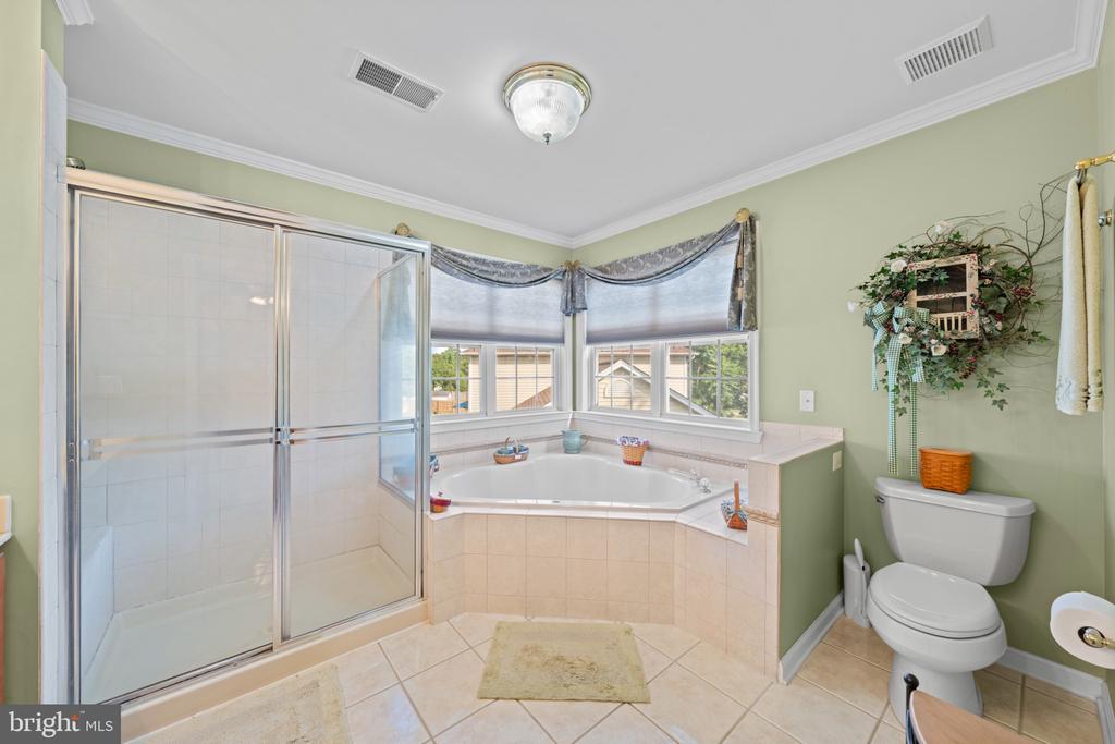 5601 HERITAGE HILLS CIR, FREDERICKSBURG, Virginia 22407, 4 Bedrooms Bedrooms, ,3 BathroomsBathrooms,Residential,5601 HERITAGE HILLS CIR,VASP2042434 MLS # VASP2042434 5601 HERITAGE HILLS CIR, FREDERICKSBURG, Virginia 22407, 4 Bedrooms Bedrooms, ,3 BathroomsBathrooms,Residential,5601 HERITAGE HILLS CIR,VASP2042434 MLS # VASP2042434