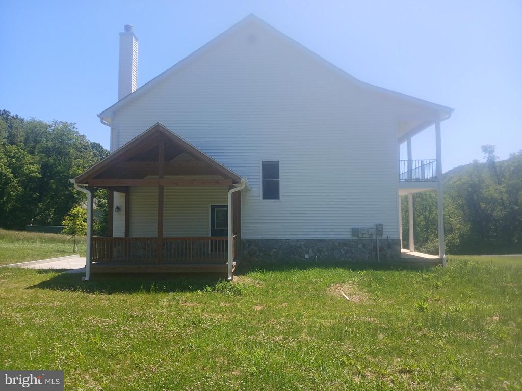 5201 CAROLYNS WAY, LINDEN, Virginia 22642, 3 Bedrooms Bedrooms, ,3 BathroomsBathrooms,Residential,5201 CAROLYNS WAY,VAFQ2022400 MLS # VAFQ2022400