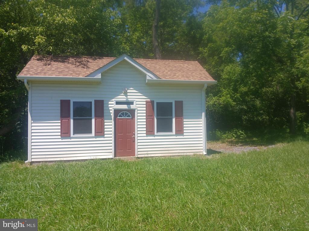 5201 CAROLYNS WAY, LINDEN, Virginia 22642, 3 Bedrooms Bedrooms, ,3 BathroomsBathrooms,Residential,5201 CAROLYNS WAY,VAFQ2022400 MLS # VAFQ2022400
